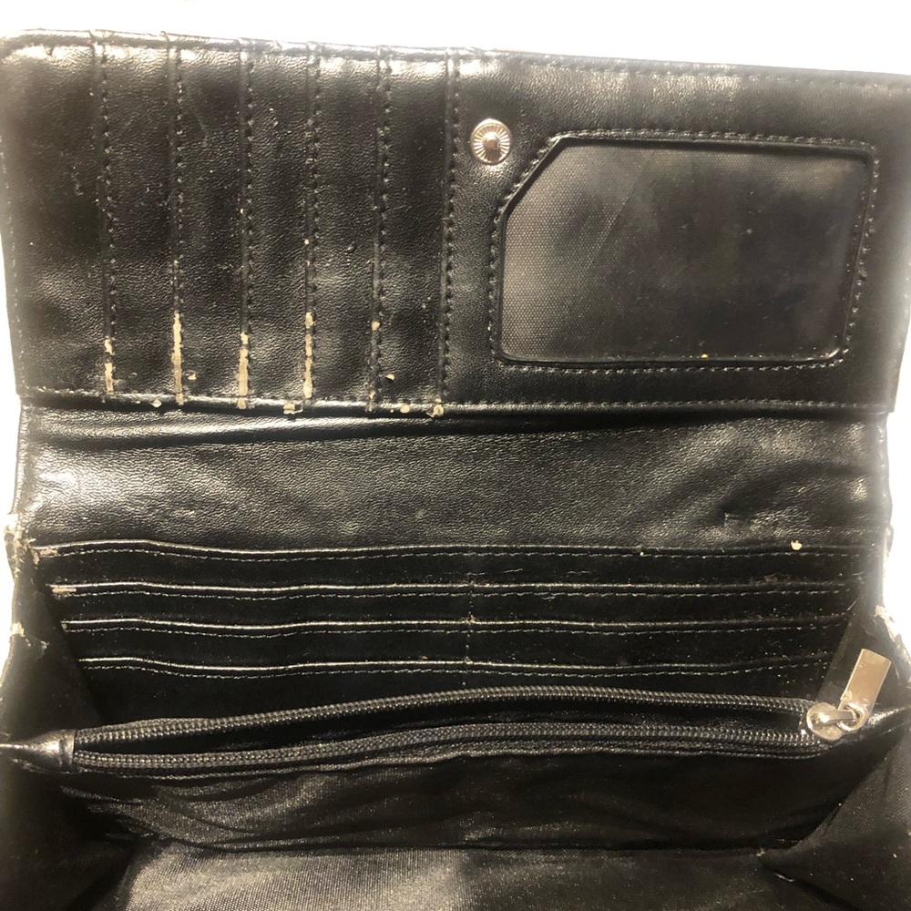 Wallet - Picture 4 of 6